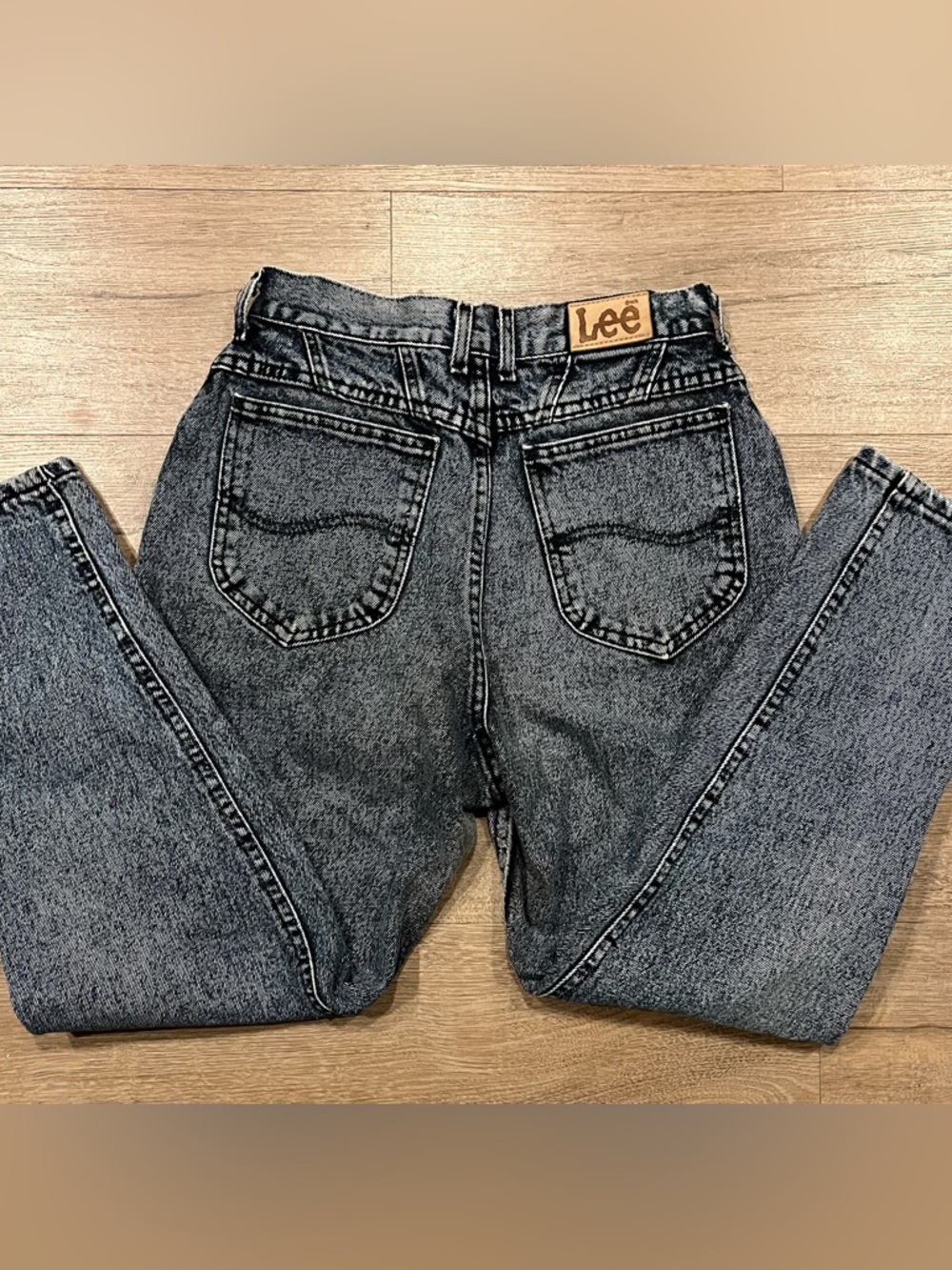 Vintage Lee High-Waist Acid Wash Mom Jeans Size 10P